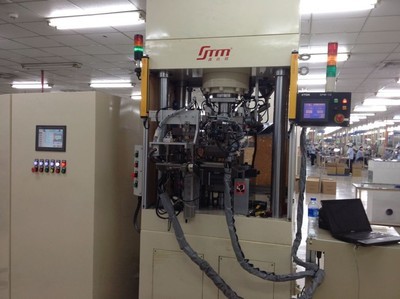 XTM-108 全自動電感成型機(jī) 機(jī)電設(shè)備領(lǐng)域的高效制造利器